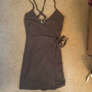 Tobi Wrap Mini Dress in Olive / Sage